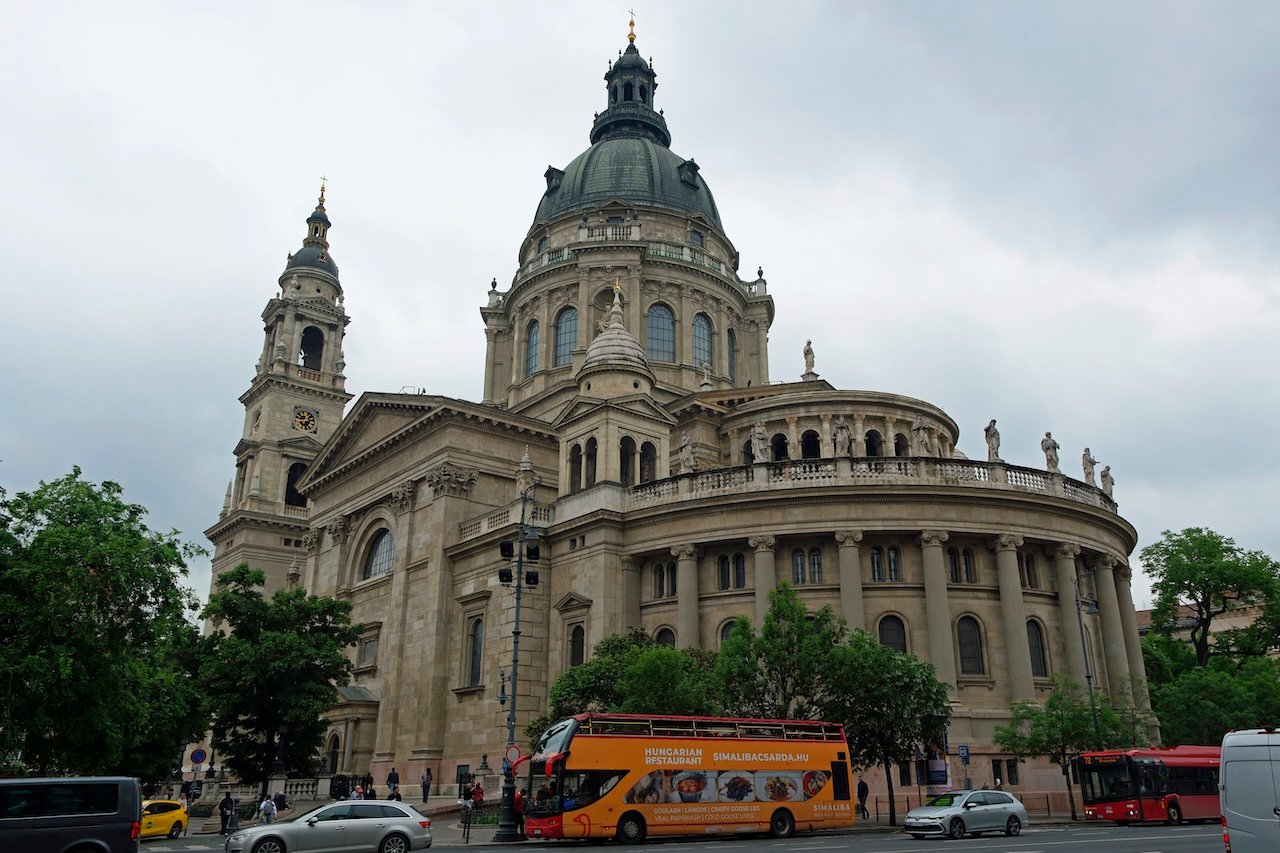 St Stephens Basilica_Budapest_Street View_2025