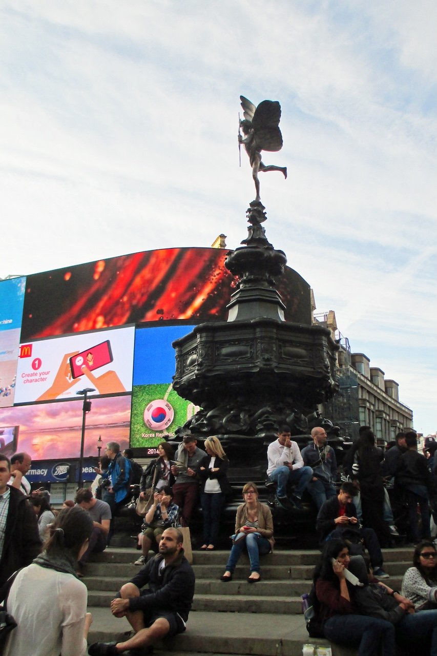 Statue of Eros_Picadilly Circus_London Statue of Eros_Picadilly Circus_London