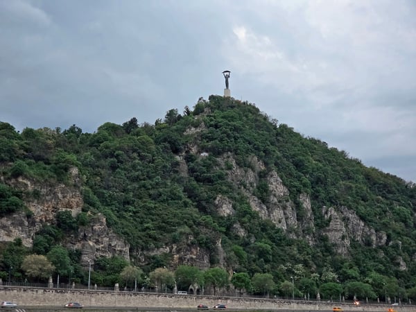 Statue of Liberty_Budapest_Gellert Hill