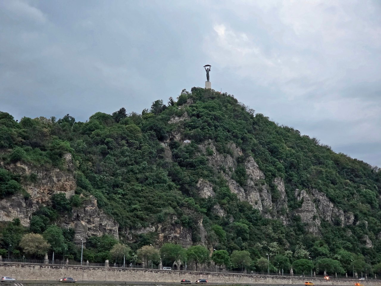 Statue of Liberty_Budapest_Gellert Hill