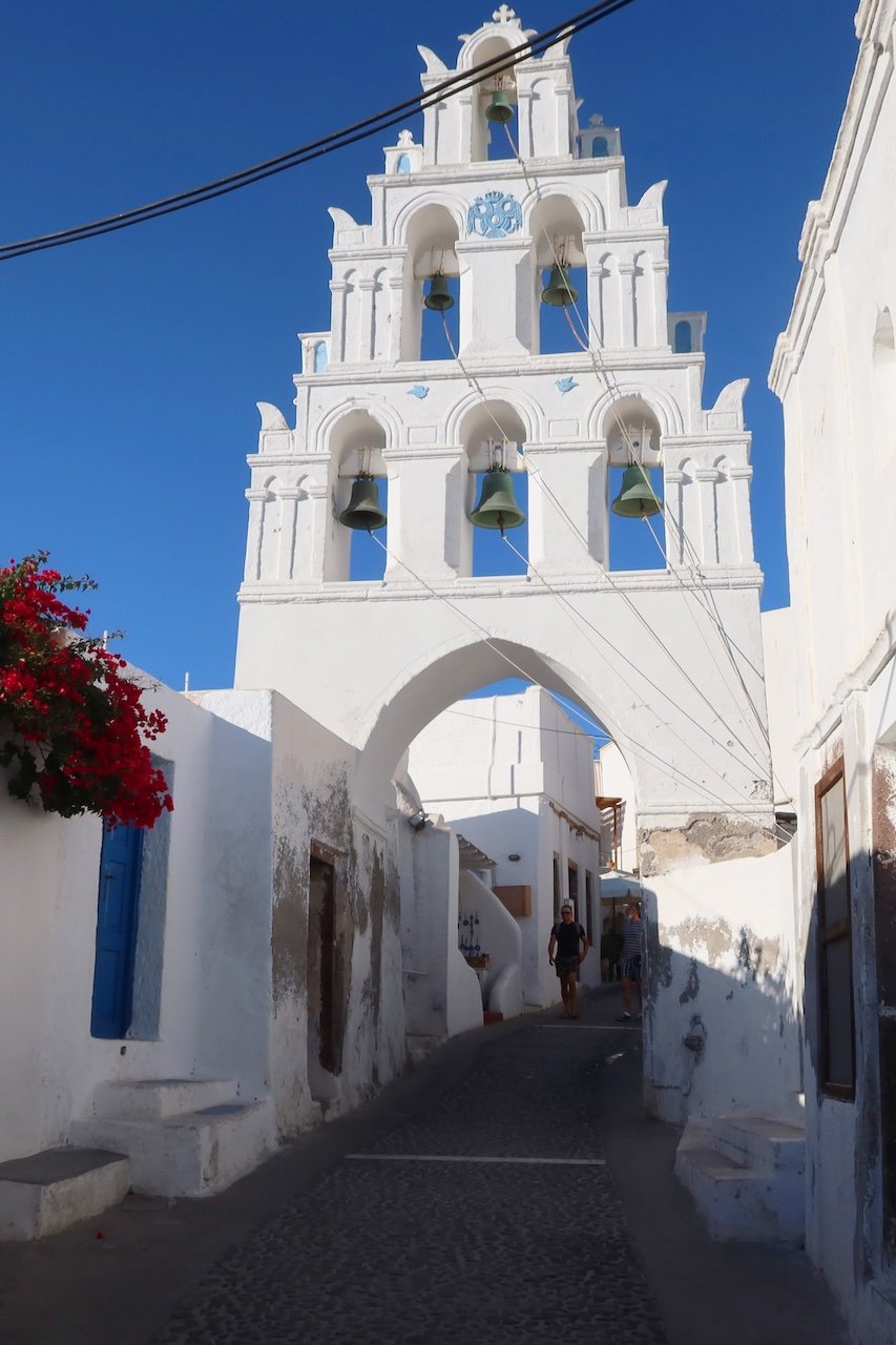 Street in Megalochori_Santorini Street in Megalochori_Santorini