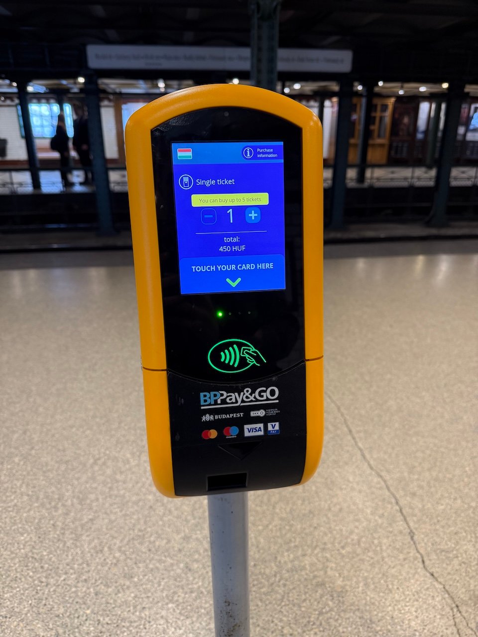 Ticket Machine_Budapest Metro