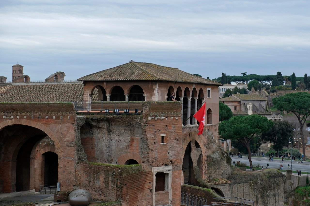 Trajans Market_Roman Forum Distance_Rome
