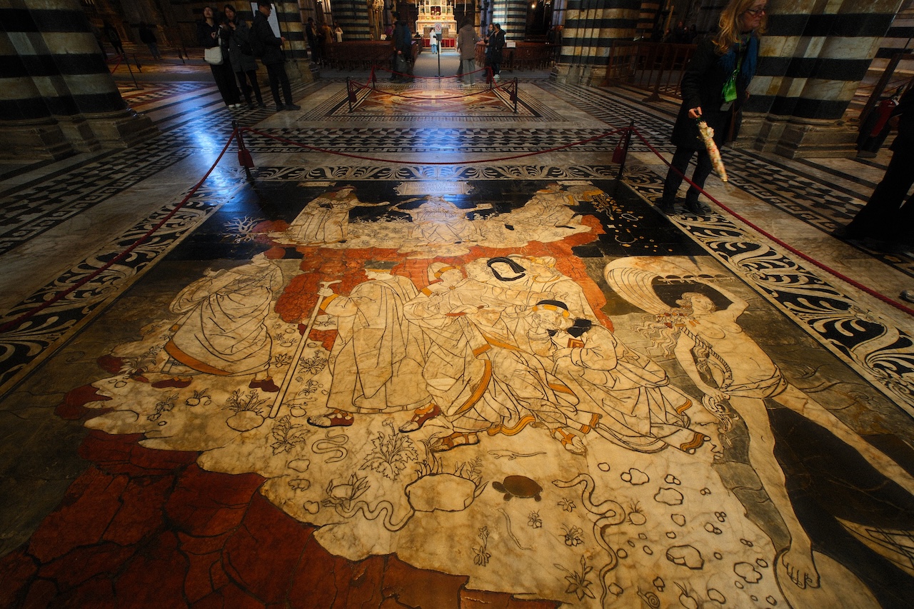 Inside of Siena Cathedral 52