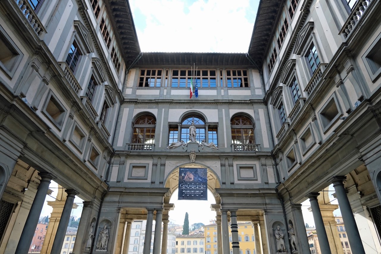 Uffizi Gallery_Exterior_Florence