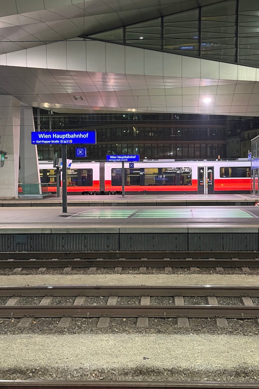 Vienna Hauptbahnhof_Vienna Hbf Station