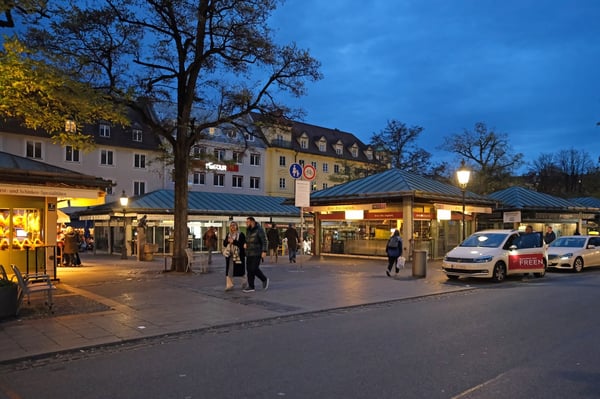 Viktualienmarkt_Munich_Evening