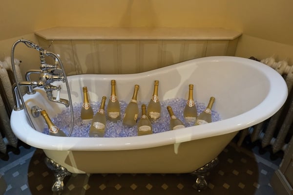 Vraken_Bathtub Champagen_Reims