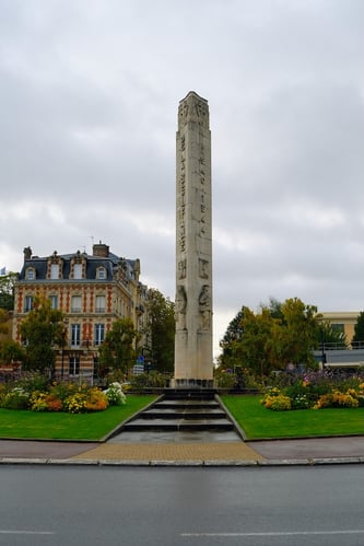 WWII Monument_Avenue de Champagne_Epernay