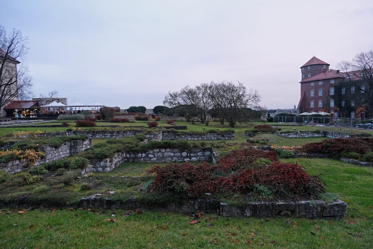 Wawel Castle_Courtyard_Golden Hour