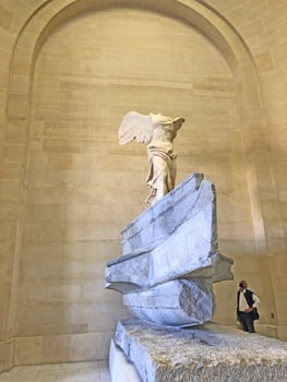 Winged Victory_Louvre Museum_Paris_2021