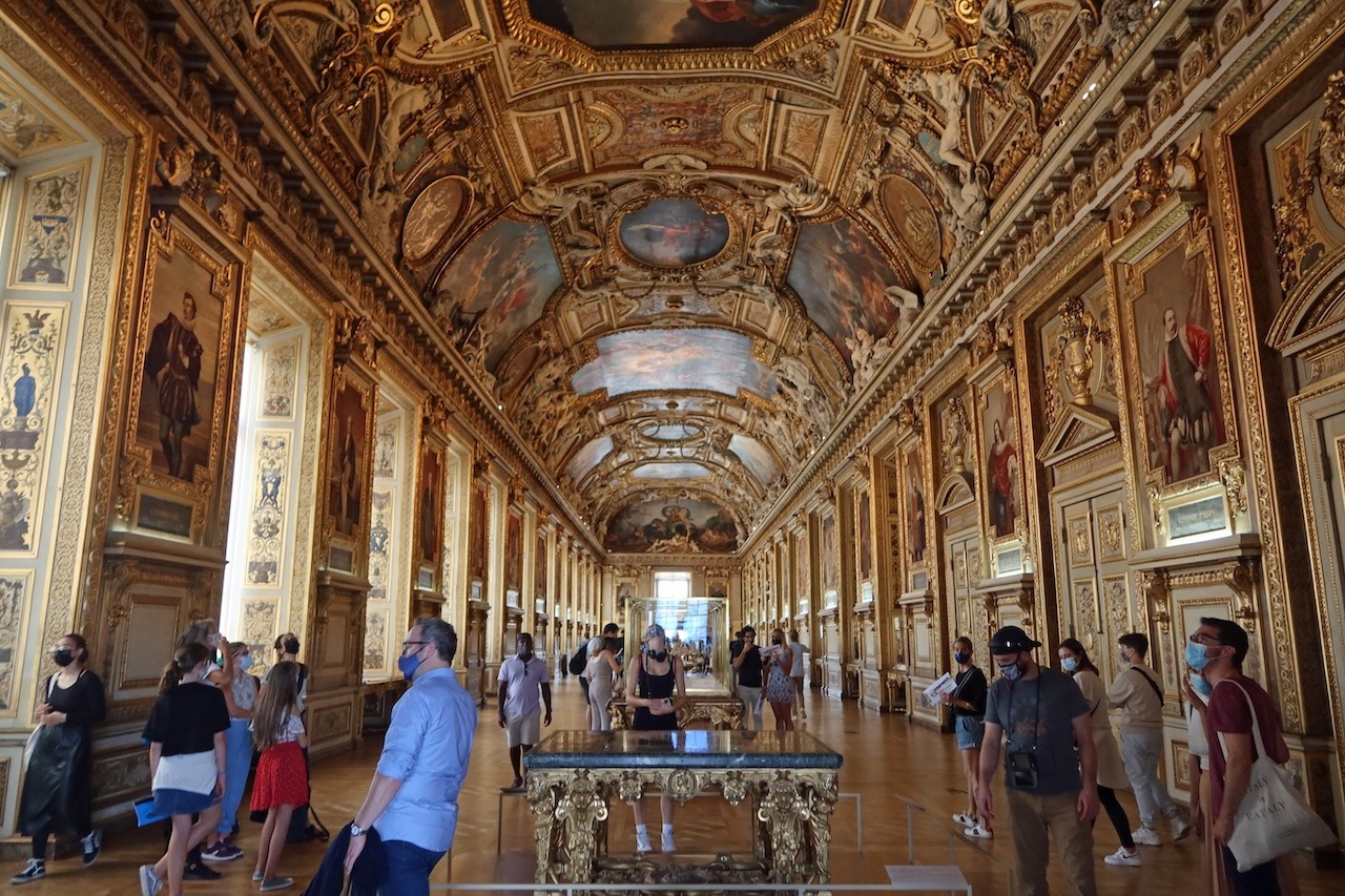 Galerie d'Apollon, Louvre Museum, Paris 