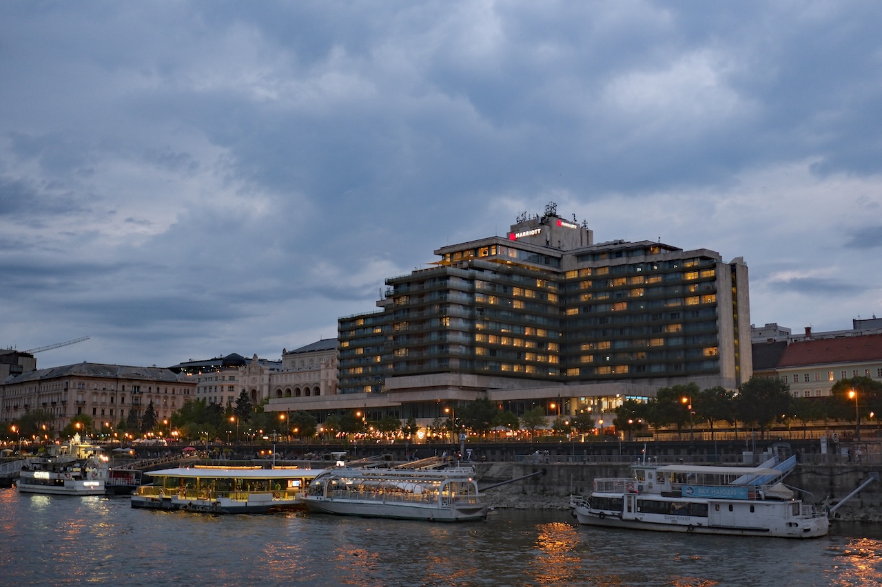 Marriott Budapest Exterior
