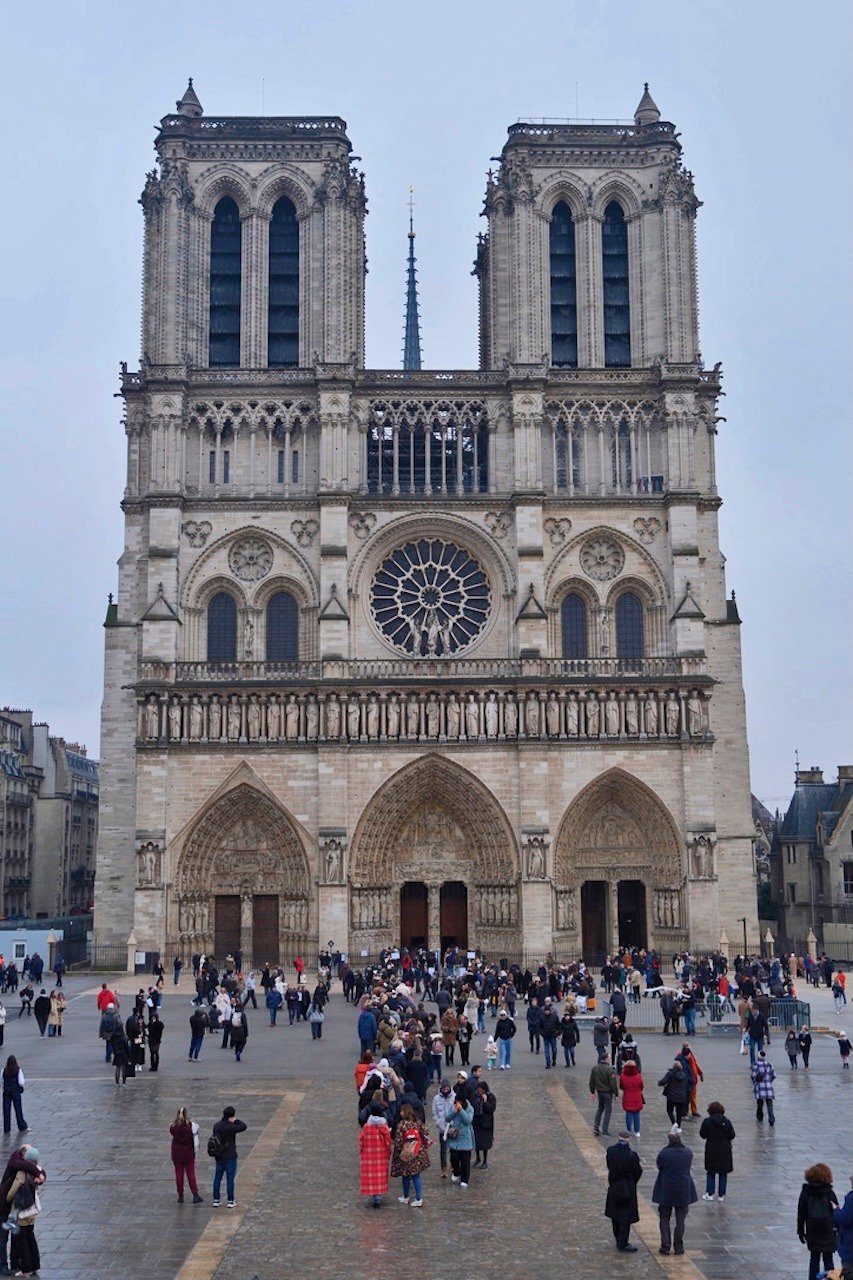 Outside_of_Notre_Dame_Cathedral_Paris