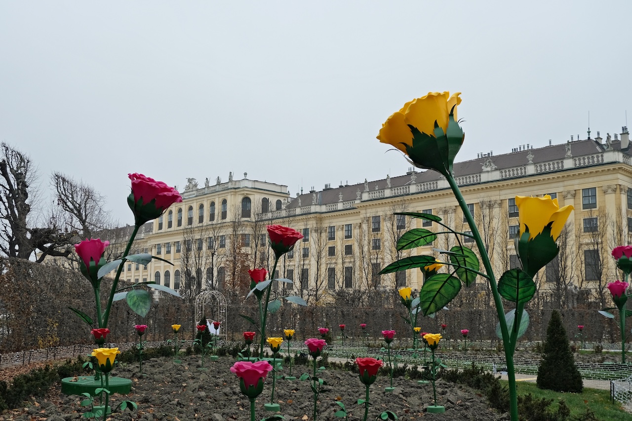 Rose Sculpture Installation_Schonbrunn Palace Park_Vienna_Palace Background Rose Sculpture Installation_Schonbrunn Palace Park_Vienna_Palace Background
